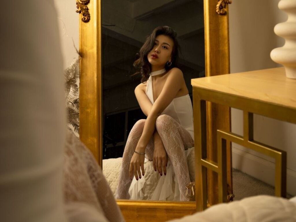 Nally Kim Picture